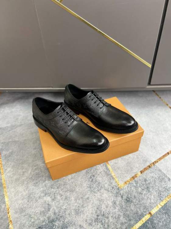 Picture of Louis Vuitton Shoes _SKULVsz38-44mnf021814112